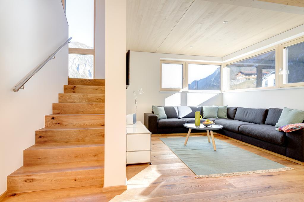 Hus 128 *